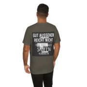 T‑Shirt - "Gut aussehen reicht nicht, man muss auch saufen können" German Funny Drinking Tee - Image 46