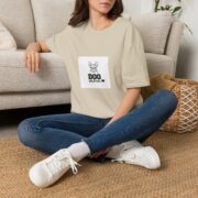 Dog Mom T‑Shirt — Minimal French Bulldog Graphic Tee - Image 3