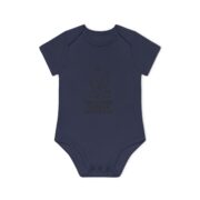 Baby Bodysuit "Nackt sehe ich noch besser aus" — Organic Short Sleeve Baby Onesie, Cute German Baby Gift - Image 9