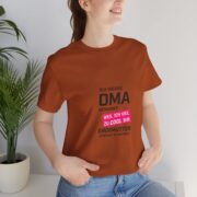 Grandma Announcement Tee — "Ich werde OMA genannt weil ich viel zu cool bin" Frenchie Grandma Gift - Image 27
