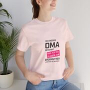 Grandma Announcement Tee — "Ich werde OMA genannt weil ich viel zu cool bin" Frenchie Grandma Gift - Image 6