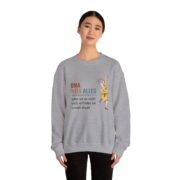 Sweatshirt — "Oma weiß alles" Funny German Grandma Crewneck - Image 19
