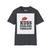 T-Shirt — "Kuss Schluss Verkauf" Lip Print Graphic Tee - Image 39