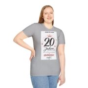 20 Jahre Geburtstag T-Shirt für Frauen – "20 Jahre" Jubiläums-Shirt mit Krone & Herzen - Image 16